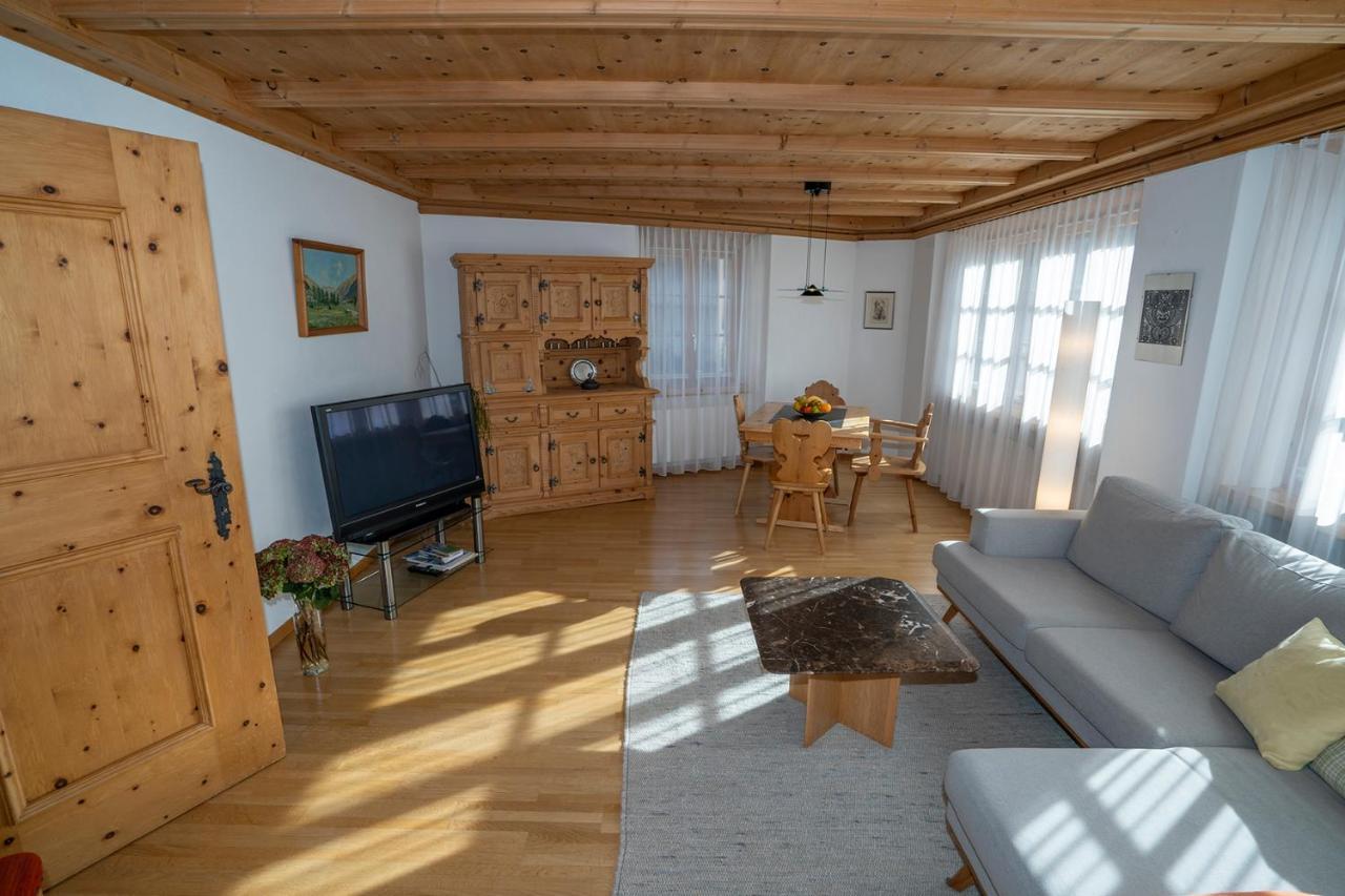 Chasa Nogler - Ferienwohnung Ramosch Exterior photo
